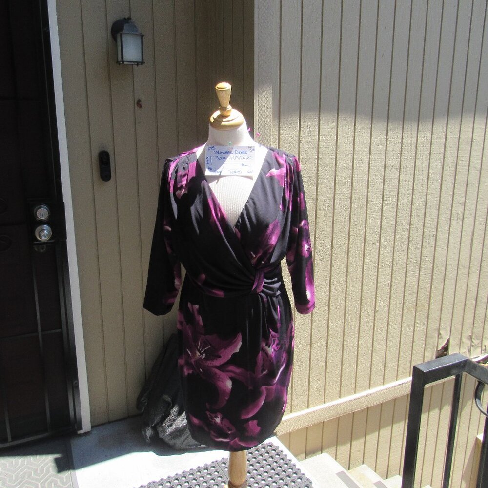 #275. NEW WOMEN'S DRESS BY PHASE EIGHT  (SIZE 16US  / 20UK)